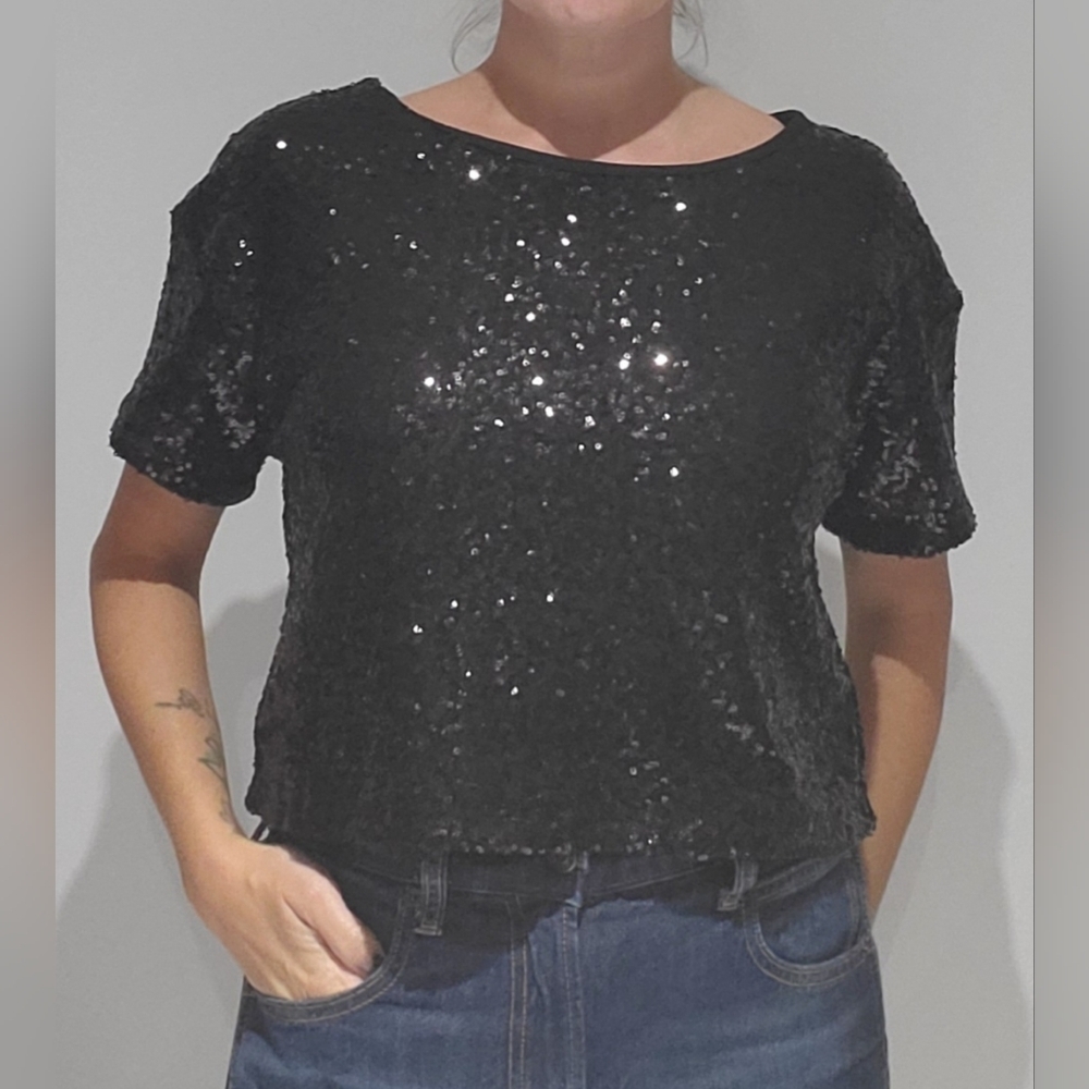 Victoria Sport Black Sequin Oversized Crop top size small